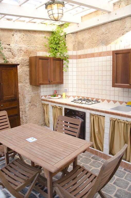 Fuori Rotta Holiday Home Maruggio Exterior photo